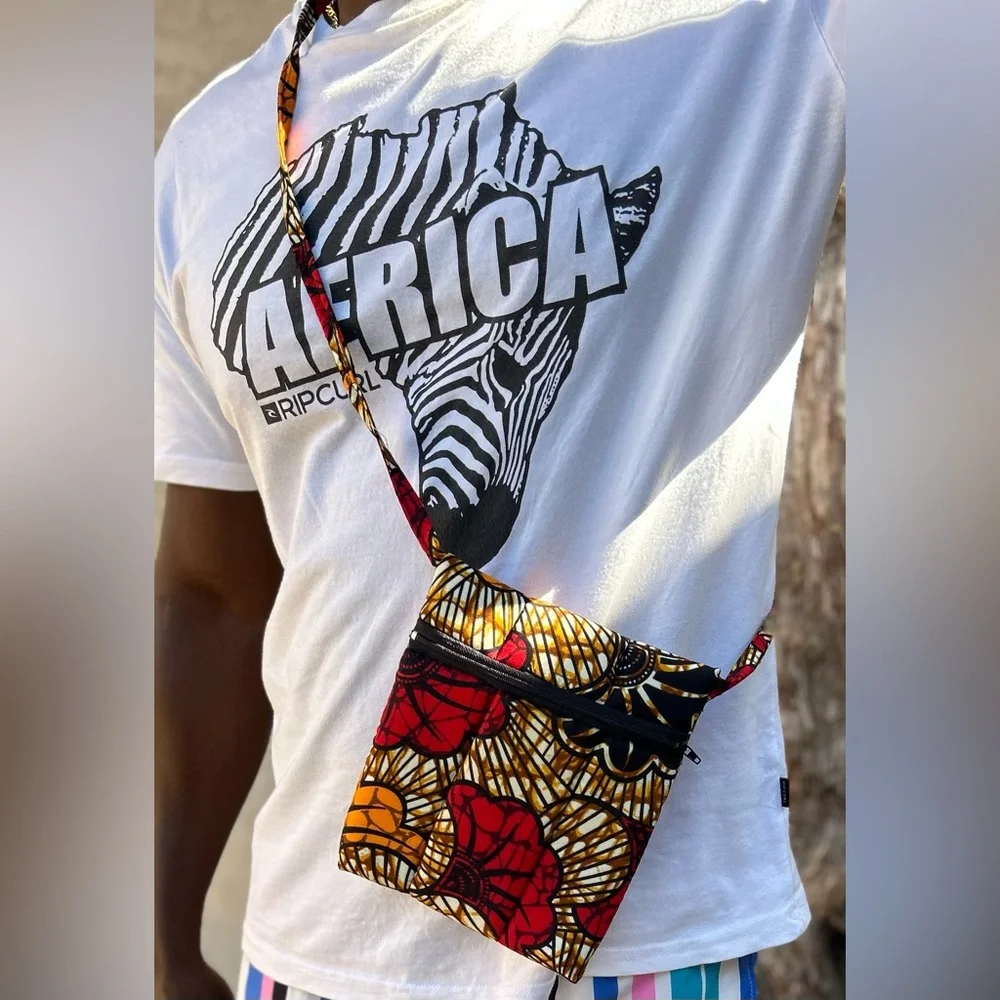 NW 💯 cotton Vlisco fabric African Print Crossbody Sz 7”x 6”